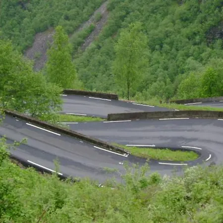 Fjord Og Fjellhytter סטאלהיים