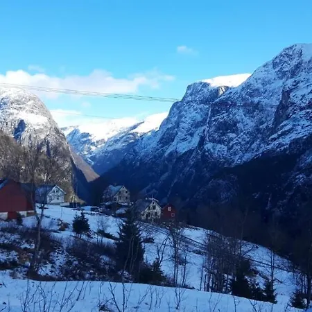 Fjord Og Fjellhytter Chata Stalheim