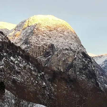 Fjord Og Fjellhytter * Stalheim