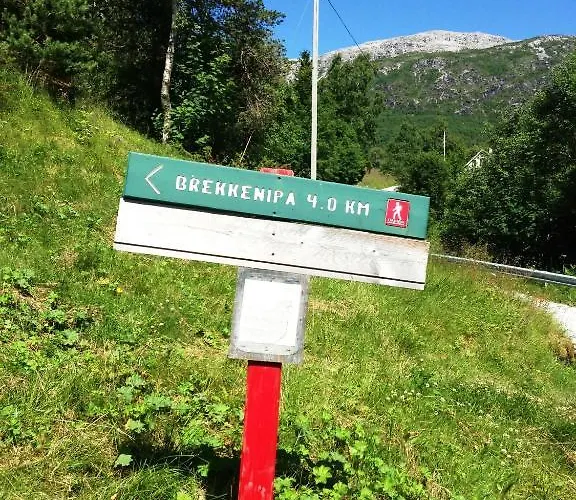 Fjord Og Fjellhytter Lodge *